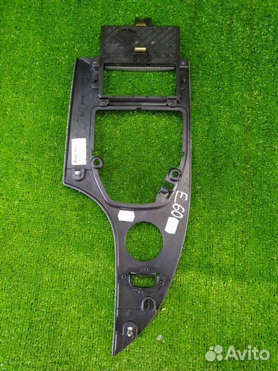 Консоль АКПП Bmw 5 Series E60