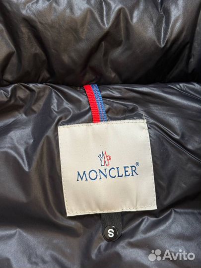 Жилетка moncler