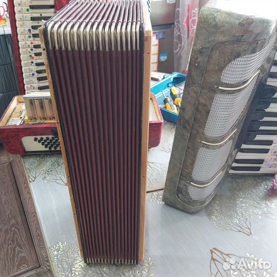 На запчасти аккардеон