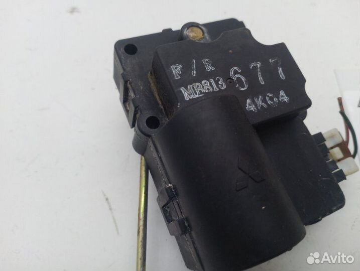 Сервопривод заслонок печки Mitsubishi Diamante