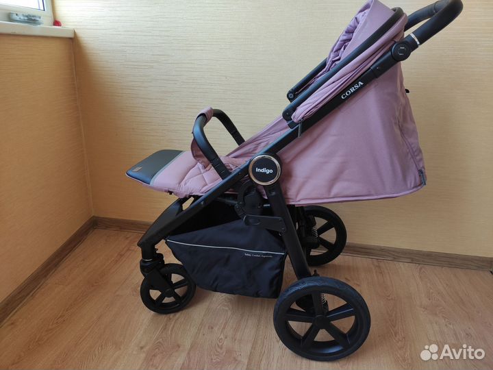 Прогулочная коляска