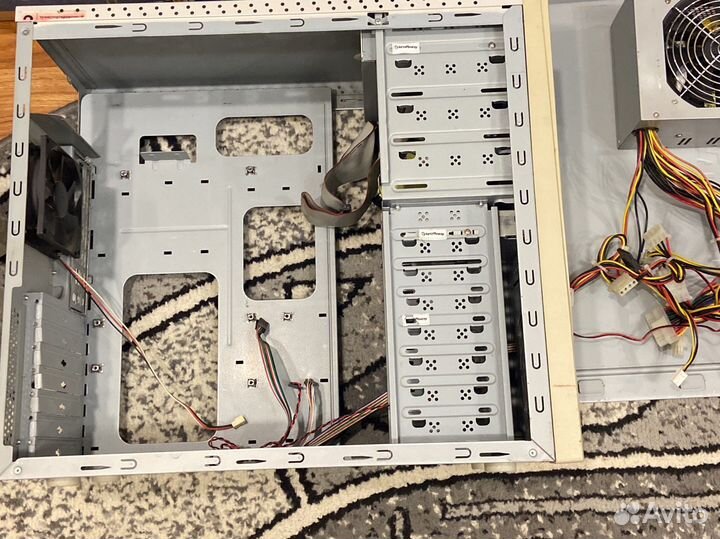 Старый офисный компьютер