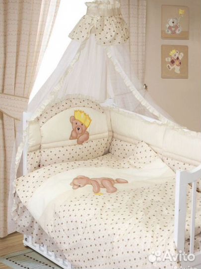 Комплект в кроватку с бортиками и балдахином