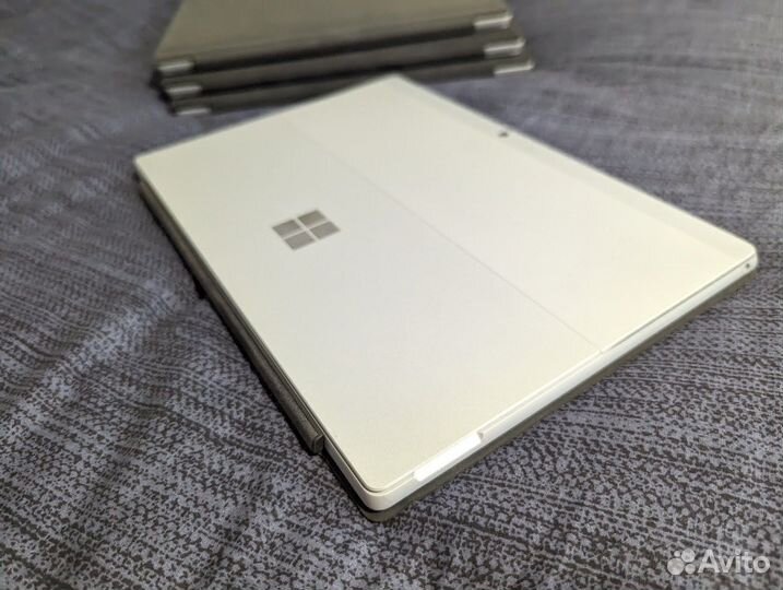 Surface Pro 5 LTE 4G Core i5 8gb 256gb + Sim