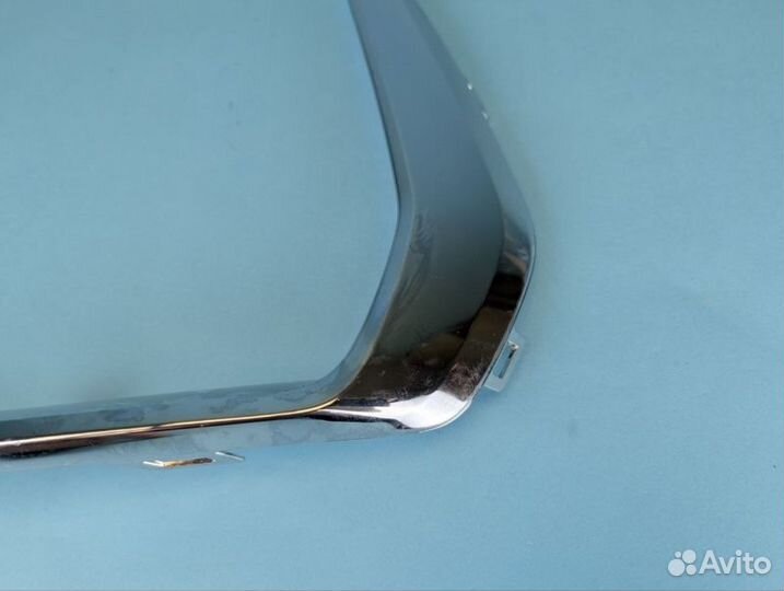 Молдинг бампера передний левый Geely Monjaro KX11