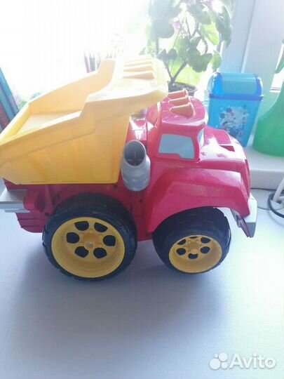 Грузовичок Чак интерактивный