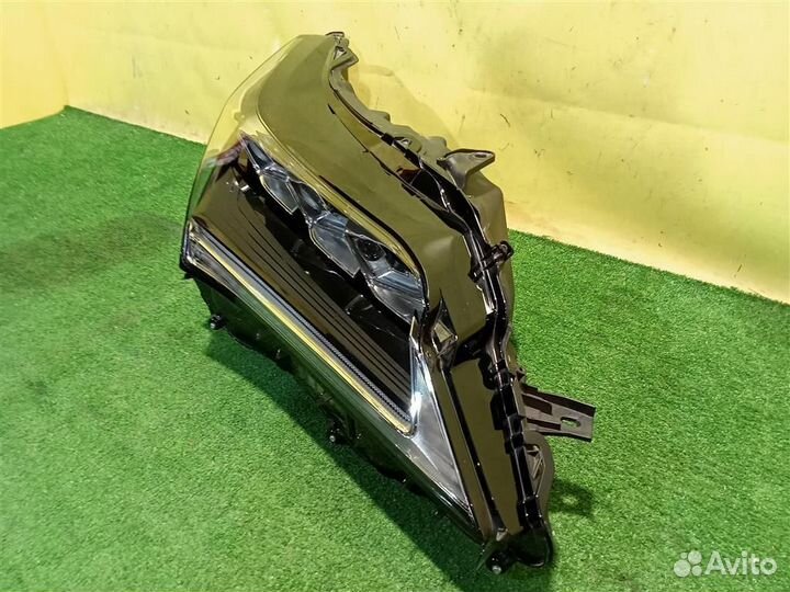 Фара правая Lexus RX 2015