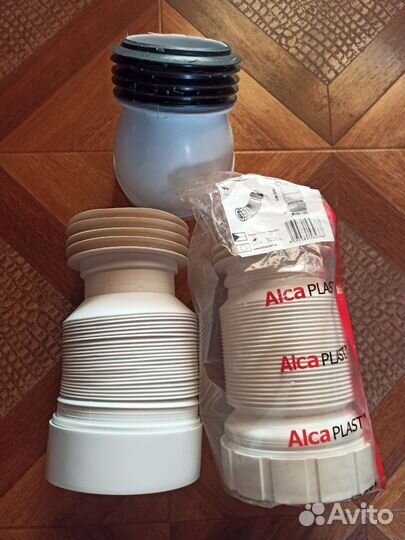 Слив гофрированный для унитаза