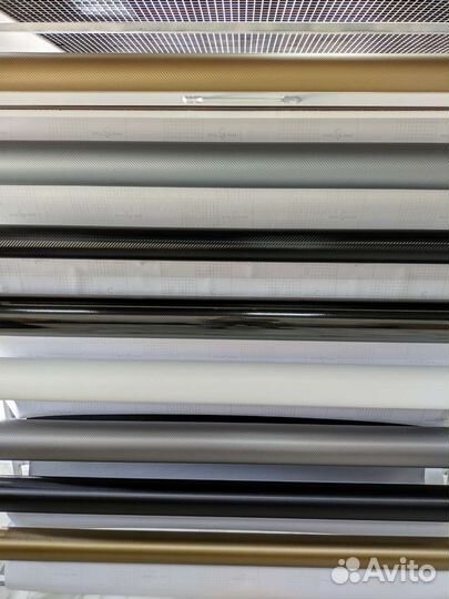 Виниловая пленка хром матовый золото