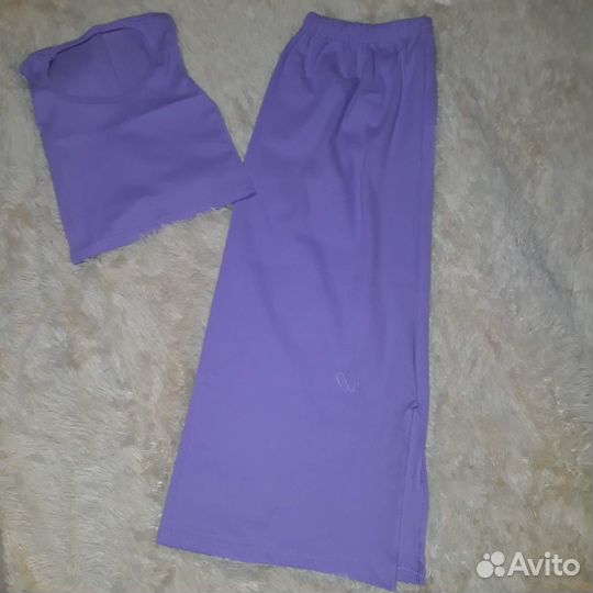 Костюм женский рубчик 40/42 р. новый