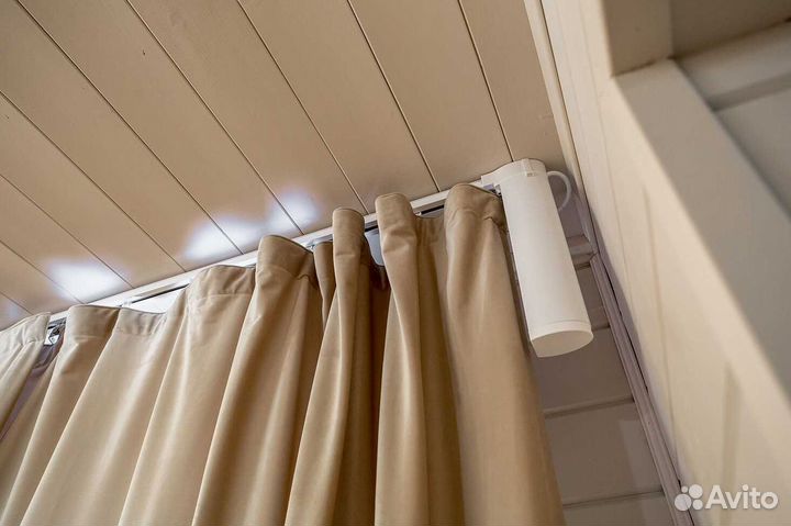 Умный электрокарниз