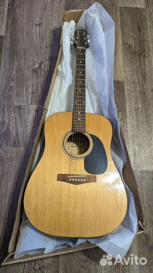 Акустическая гитара Martinez