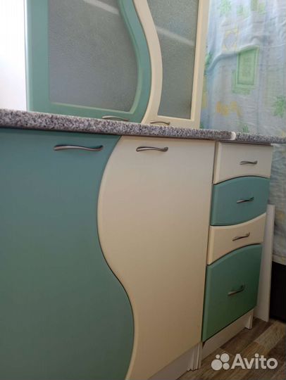 Кухня бу в хорошем состоянии