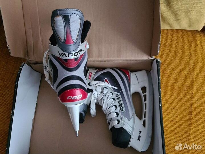 Хоккейные коньки bauer vapor pro