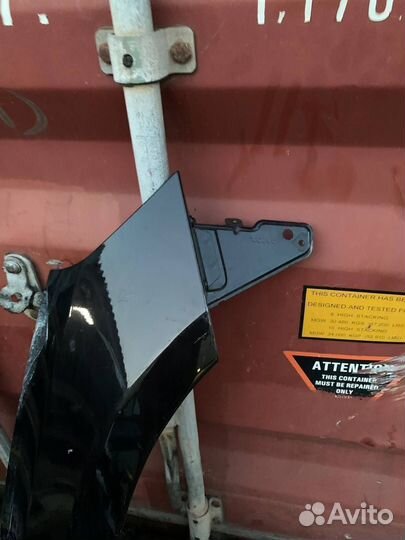 Крыло переднее правое Volvo S60 2 поколения V60