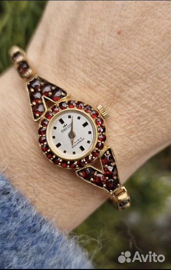 Винтаж денские наручные часы