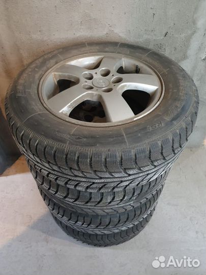 Bfgoodrich Winter T/A KSI 215/65 R16