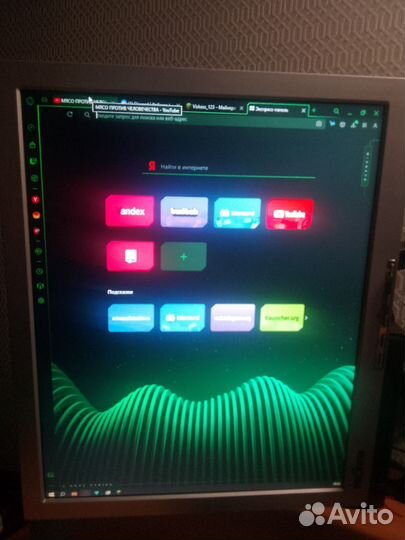 2 монитра+кронштейн