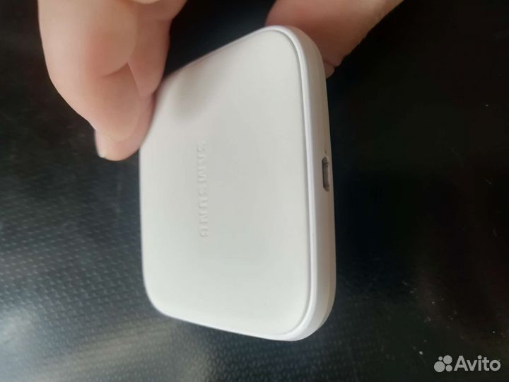 Зарядное устройство