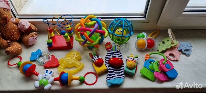 Детские игрушки для малышей