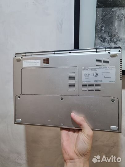 Sony vayo Intel i5 8/ssd/hdd 500