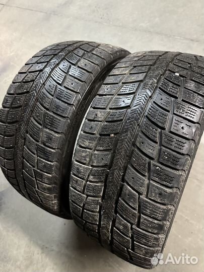 Blacklion Winter Tamer W507 245/40 R18