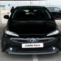 Toyota Prius 1.8 CVT, 2021, 50 300 км, с пробегом, цена 1 850 000 руб.