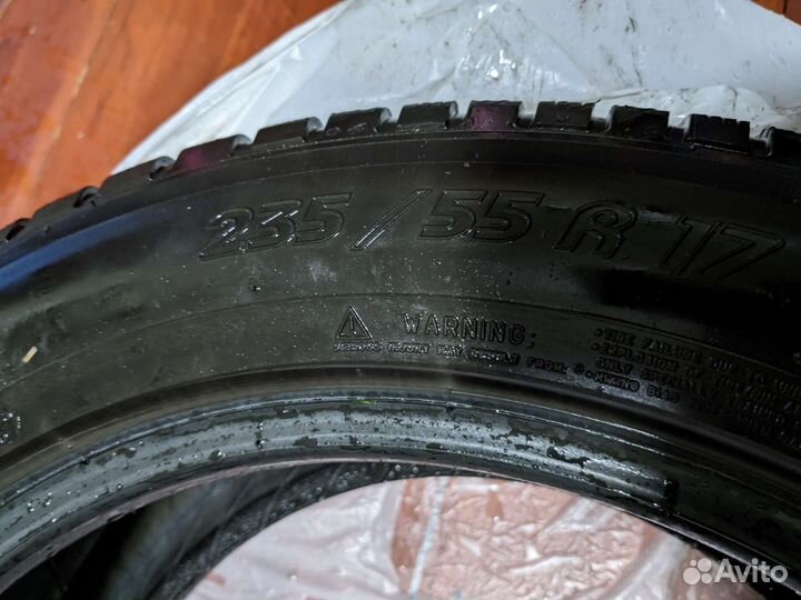 Michelin Pilot Alpin 235/55 R17