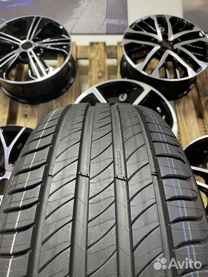 Michelin Primacy 4+ 235/55 R18 104V