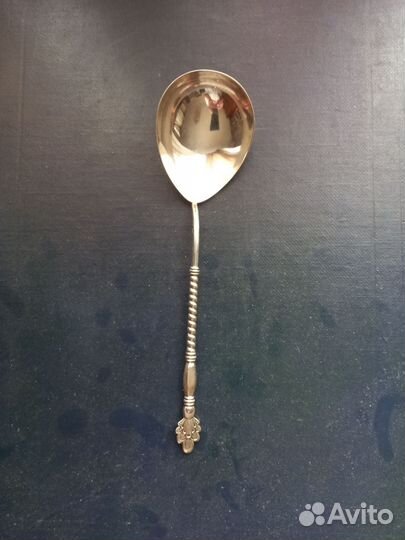 Ложка салатная серебро 875'