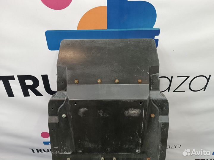 81612100462 Крыло переднее задняя часть