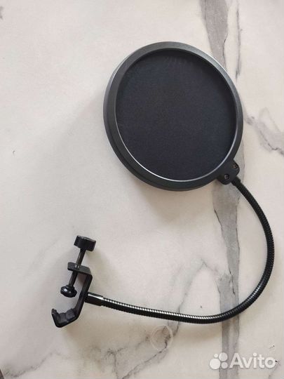 Поп фильтр и микрофонные стойки