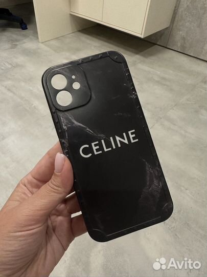 Чехол на iPhone 12