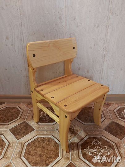 Детский стульчик