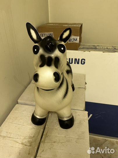 Надувная игрушка-попрыгун 