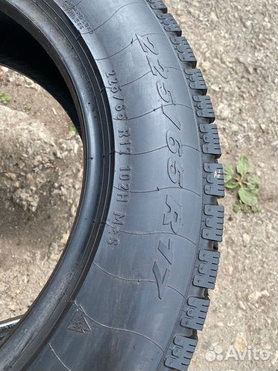 Pirelli Winter 210 SnowControl Serie II 225/65 R17