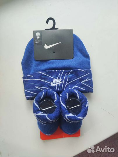 Шапка и носки Nike для малышей 0-6 месяцев