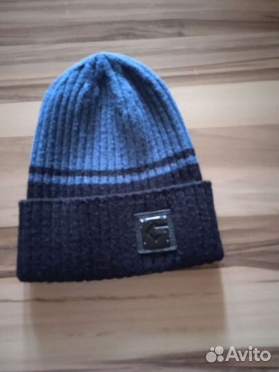 Мужская шапка