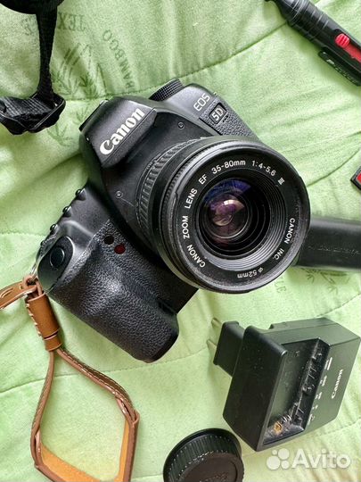 Зеркальный фотоаппарат canon eos 5D mark ii