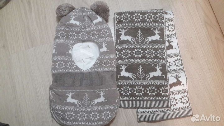 Новые шапка шлем и шарф зима