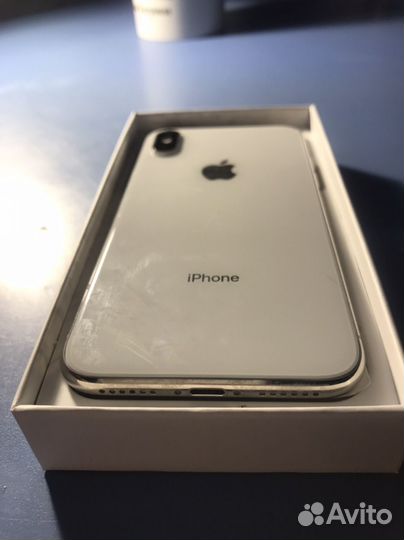 iPhone X, 256 ГБ