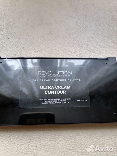 Палетка для контурирования лица