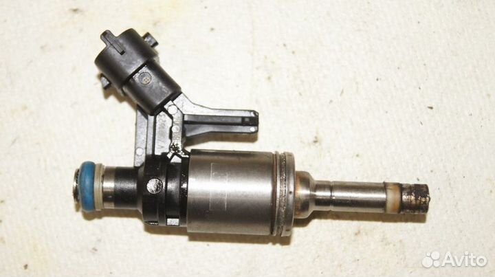 Форсунка топливная 4 BMW 116i F20