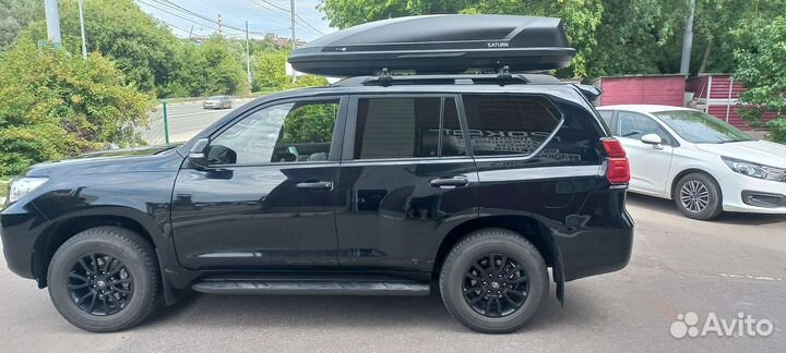 Большой автобокс на автомобиль