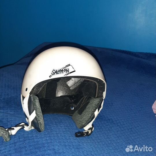 Шлем горнолыжный