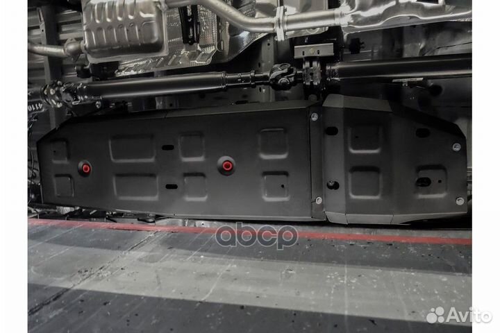 Защита топливного бака + комплект крепежа