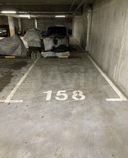Машиноместо, 13 м²