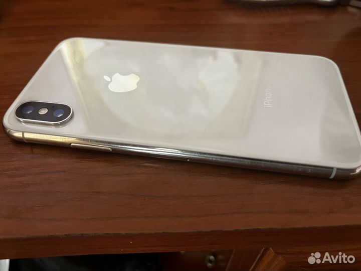 iPhone X (10)