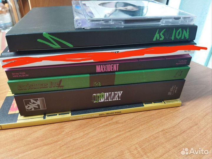 Альбомы Stray Kids