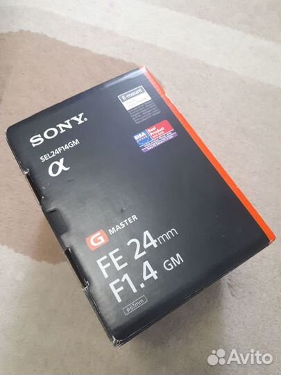 Sony SEL24F14GM